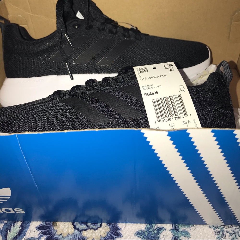 Adidas sneakers size 7